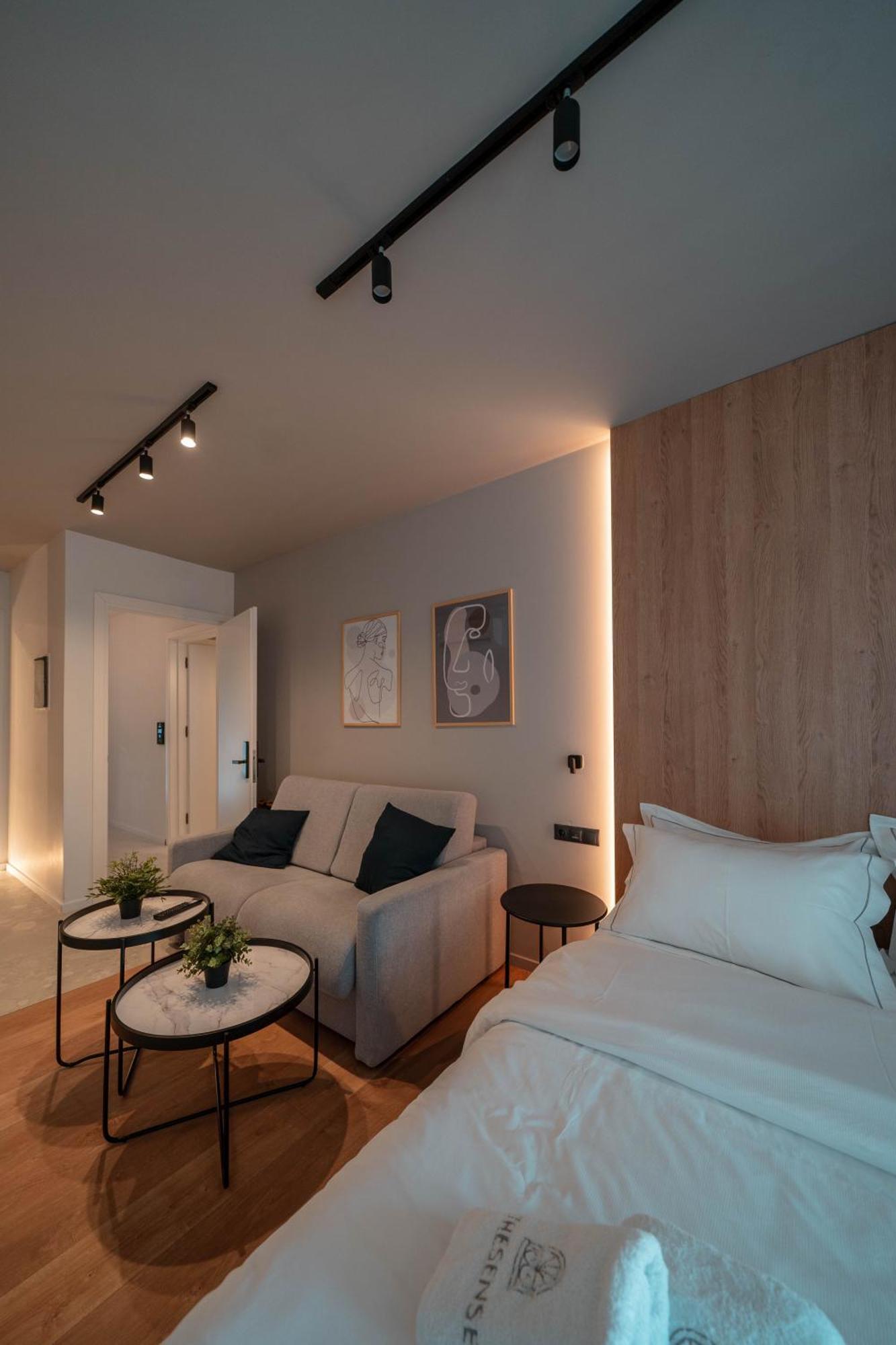 Athesense Suites Athens Exterior photo